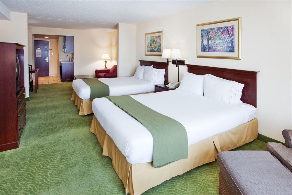 Holiday Inn Express & Suites I-26 & Us 29 At Westgate Mall, An Ihg Hotel Spartanburg Kamer foto